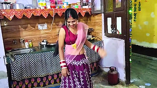 Indian Desi Stepmom hardcore fucking sex .. best Indian hard fucking porn video