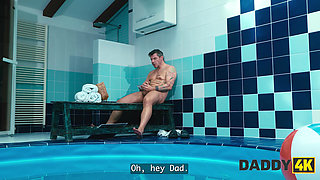 DADDY4K. This Popcorn Bag Is Full of Surprises