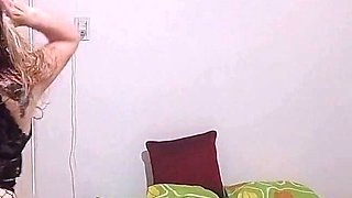 Big-Ass Latina Twerking and Dancing Naked - Watch and Cum!