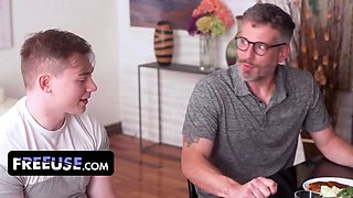 Thick blonda River Lynn, Charlie Forde & Mike Mancini in kinky gang bang