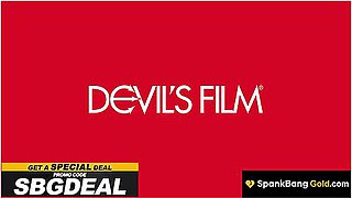 Jamie Michelle, Lumi Ray And Seth Gamble - Spankbang Gold - Milf Demands Dick - Sexy Stepdaughter Catches Them & Makes It A Squirting Trio!