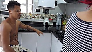 Seducing My Stepmother To Fuck In The Kitchen