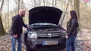 bei autopanne notgeile fahrerin angewichst