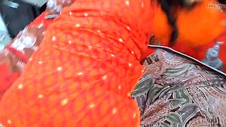 Chubby Indian Aunty Stops Me For Hardcore Creampie