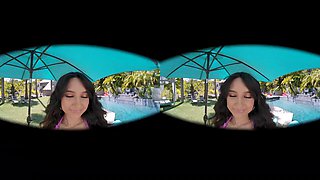 Eliza Ibarra Needs To Be Very Oiled Up In Exchange For A Blowjob