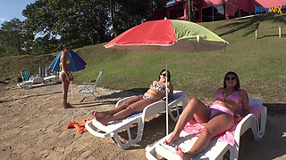Lesbian Asslick on the Beach