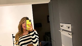 Amateur Striptease webcam