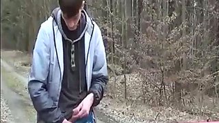 Twink Masturbates on Webcam