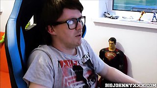 Pin-up Valentina and Big's babysitter action