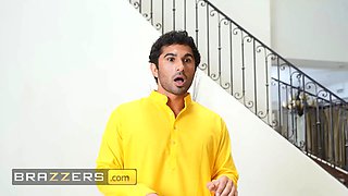 Brazzers - Angel Gostosa & jasmine sherni can't hold their hunger for a meaty cock and a big sperm of jizz