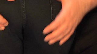 Sexy MILF in Tight Jeans Bubble Butt Spanking and Cum in Jeans Worship