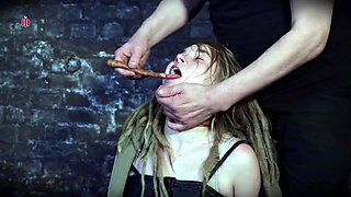 Leashed Crawling Girl - Dark House 2 #1