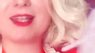 Selfie Videos in Stockings