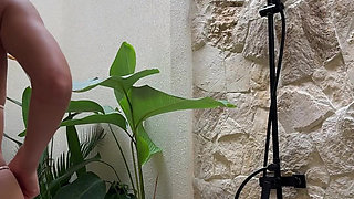 Chill Day on Villa, Tease in the Pool, Shower