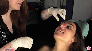 15 Minutes of Nose Pinching in Pvc Gloves