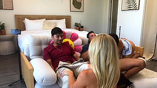 Hot Couple Swap with Younger Couple