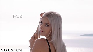 Lusty Eva Elfie at babe sex