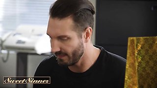 Yummy sinner - lonely blondie cougar takes her gardener to bed and rides his thick, pulsing shaft