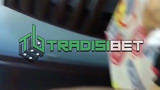 Pacarku Pemalu Tapi Beringas