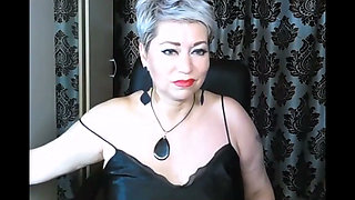 Mature Married Webcam Slut Aimee, Her Magic Armchair and Big Dildo in Her Pussy and Mouth