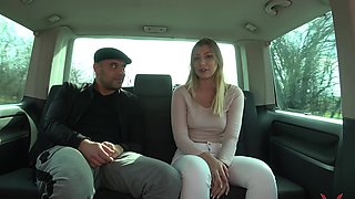 Blond babe gives head in HD as Vyvan picks up amateurs for a wild ride