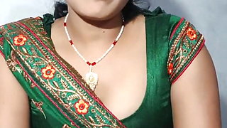 Virgin Girl First Time A teenage hot lady was fucked hard by the bedroom hindi Audio