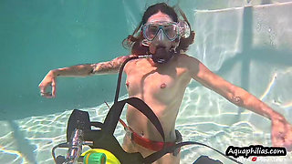 Scuba Flexing Muscle Stepmommy
