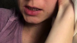 Brunette Solo Webcam Masturbation