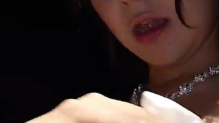 Amid Crimson Calm, Nagi Mamiya Awakens the Fire Beneath Stillness - 1