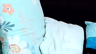 Ebony SSBBW Striptease