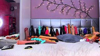 MILF blonde live toys webcam show in shower
