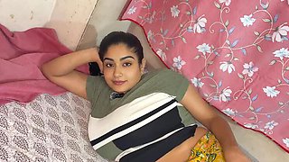 Virgin Stepsister Gets Fucked in Room While Parents Are Away - Desi Hindi Sex Video