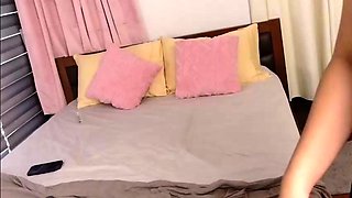 Japanese teen Arisa Takada cums with toys