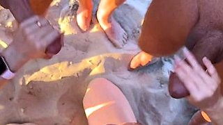Elisa Dreams - Bukkake et sexe a la plage