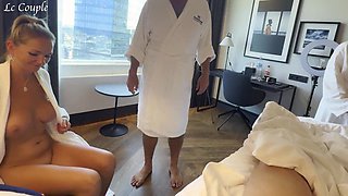 Couple visited their swinger friends in their hotel room - real amateur swingers