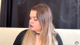 Worship My Smoke: BBW Goddess Puffs Cig & Vape
