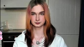 Jerking off shemale tranny solo play