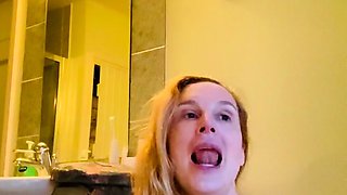 Blonde amateur MILF sucks and jerks for facial