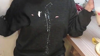 I Fill My Stomach with Food