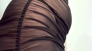 Redhead Dances and Moves Her Perfect Body Ellie Rowyn