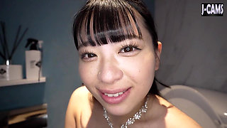 Through Scarlet Shadows, Anna Hanayagi with Quiet Elegance. - 3