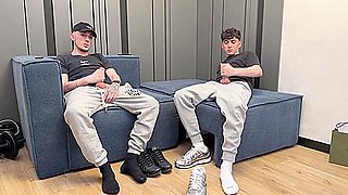 Guys Jerking Off Together