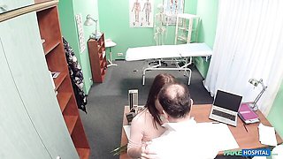 Fake doctor fucks a skinny patient on the exam table