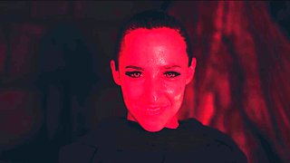Lezdom Vampire Sex - Dominatrix Amirah Fingering Blonde