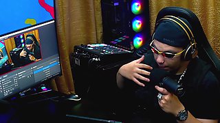 The COUGAR in the hotty lashed out her yam-sized milk cans and tossed them in Ruan's face, she's too steaming! - Fabi Drumond - Pápum no Barraco!