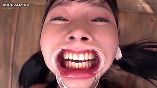 Kana Yura A N A V 006, Public Toilet