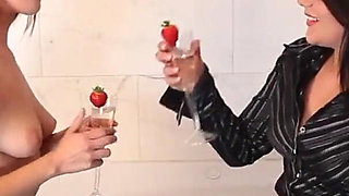 Rose petals for a bath between greedy friends