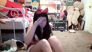 Brunette Solo Webcam Masturbation