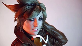 Brunette Solo Webcam Masturbation