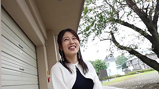 336KNB-351　【逸材妻発掘】【旦那公認、別腹SEX！】「バックがちょうど当たるんです」勃起誘発の美乳と柔尻を持つ人妻は尽くし上手。おしとやかな見た目してち●こぶっ刺せばデカ声で喘ぐ喘ぐwwwとんだド淫乱奥様でした(爆)